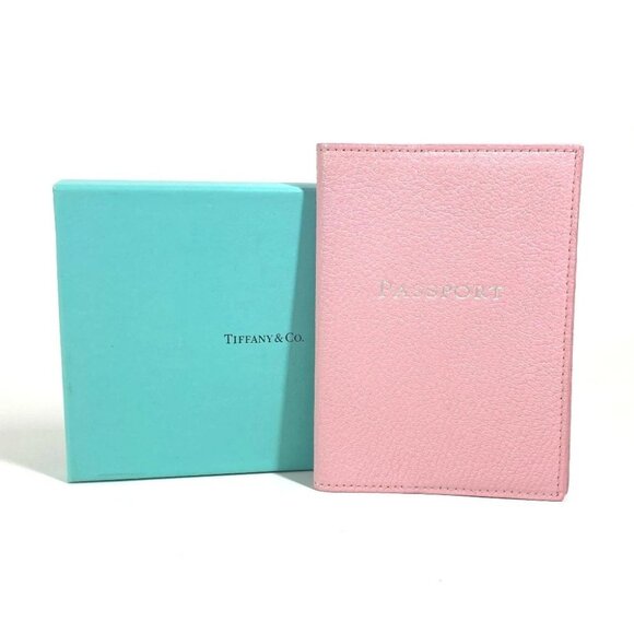 TIFFANY & Co. logo Passport Cover Stationery passport case Leather pink - Picture 9 of 14